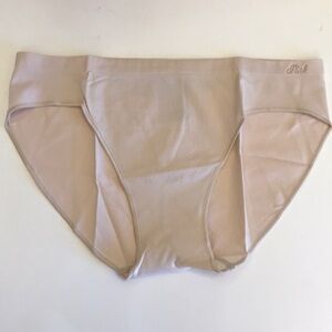 2/$25 NWT PINK Victoria’s Secrets seamless bikini in Beige Sz S